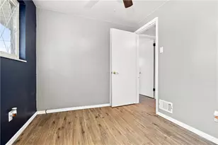 5624 Tracy Dr, Bethel Park, PA 15236 - Photo 16