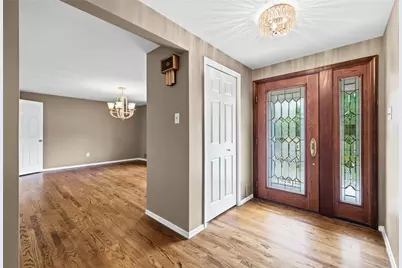 265 McIntyre Rd, Ross Twp, PA 15237 - Photo 2