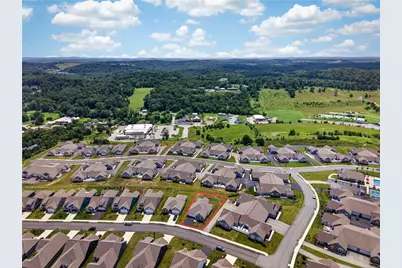 1001 Courtyard Dr, Finleyville, PA 15332 - Photo 4