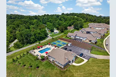 1001 Courtyard Dr, Finleyville, PA 15332 - Photo 6