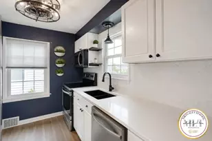 904 Plymouth Ln, Ellwood City, PA 16117 - Photo 8