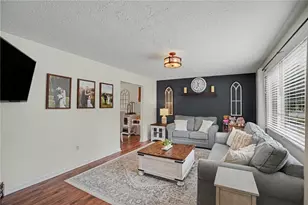 917 5th St, Baden, PA 15005 - Photo 6