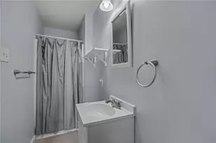 917 5th St, Baden, PA 15005 - Photo 16