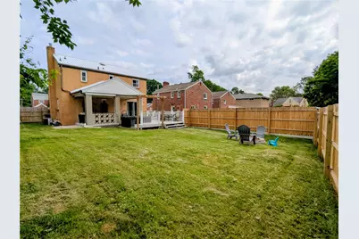 513 W Miller Ave, Munhall, PA 15120 - Photo 8