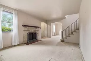 408 Vineyard Dr, Richland, PA 15044 - Photo 4