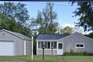 6365 Tuscarawas Rd, Ohioville, PA 15052 - Photo 2