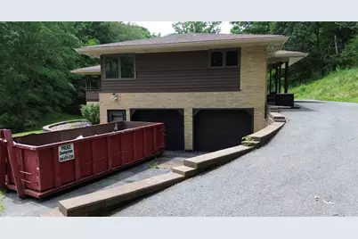 135 Phillips Rd, Burgettstown Boro, PA 15021 - Photo 4