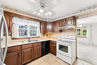 508 Arizona Dr, Lower Burrell, PA 15068 - Photo 14