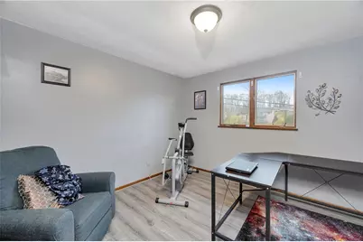 120 Lyn Dale Dr., Center Township, PA 16001 - Photo 20