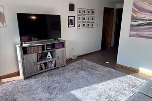 234 Pennsylvania Ave, Pittsburgh, PA 15202 - Photo 6