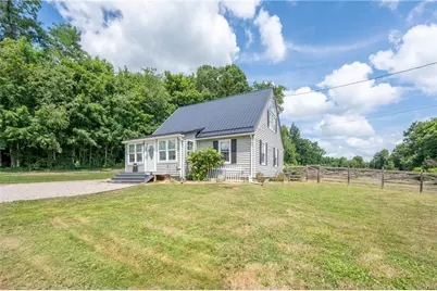 492 Mapletown Road, Carmichaels-Cumberland, PA 15334 - Photo 4