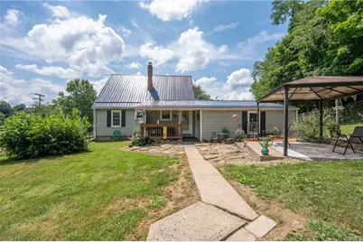 492 Mapletown Road, Carmichaels-Cumberland, PA 15334 - Photo 8
