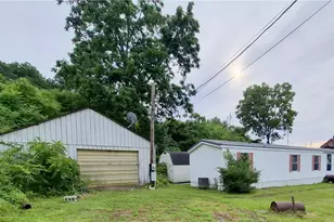 3120 Bratkovich Rd, Penn Twp, PA 15623 - Photo 14