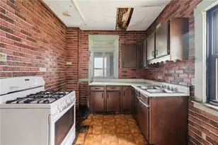 1427 Duss Ave, Ambridge, PA 15003 - Photo 10