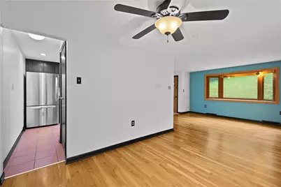 712 Baldwin Rd, Robinson Twp, PA 15205 - Photo 8
