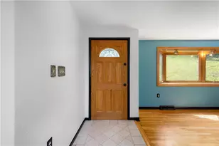 712 Baldwin Rd, Robinson Twp, PA 15205 - Photo 4