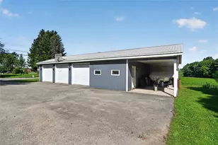 52 Pioneer Lake Rd, Green/Commdre/Prchse, PA 15729 - Photo 2