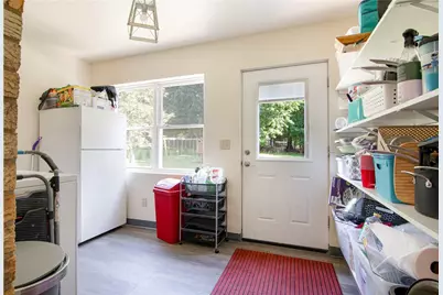 118 Oak Hills Mnr, Penn Township, PA 16002 - Photo 4