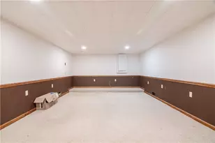 118 Oak Hills Manor, Penn Township, PA 16002 - Photo 14