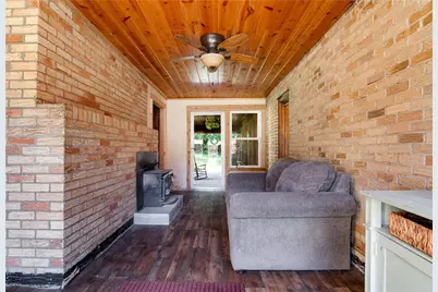 118 Oak Hills Mnr, Penn Township, PA 16002 - Photo 2