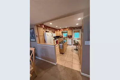 584 Newport Dr, Pittsburgh, PA 15235 - Photo 24