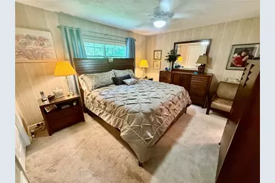 584 Newport Dr, Pittsburgh, PA 15235 - Photo 18