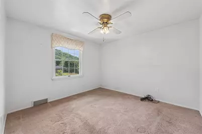 103 Jeanine Ct, Trafford, PA 15085 - Photo 12