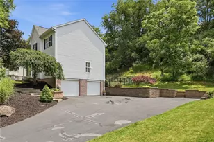 10268 Rinaman Rd, Pittsburgh, PA 15090 - Photo 4