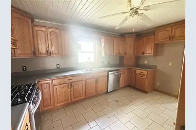 1515 Marion Ave, Monessen, PA 15062 - Photo 6