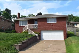 419 Brierly Ln, Munhall, PA 15120 - Photo 2