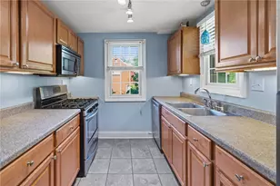 247 McMurray Rd, Pittsburgh, PA 15241 - Photo 12