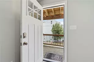 2400 Leticoe St, Pittsburgh, PA 15203 - Photo 4