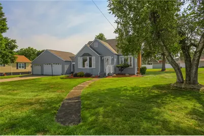 116 Golf Ave, Ellport, PA 16117 - Photo 10