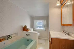 116 Golf Ave, Ellport, PA 16117 - Photo 38