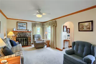 116 Golf Ave, Ellport, PA 16117 - Photo 20