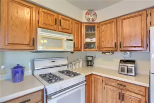 116 Golf Ave, Ellport, PA 16117 - Photo 24