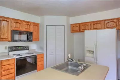 419 Commodore Drive, North Fayette, PA 15057 - Photo 12