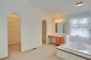419 Commodore Dr, North Fayette, PA 15057 - Photo 24