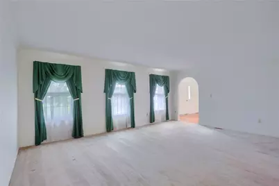 419 Commodore Drive, North Fayette, PA 15057 - Photo 16