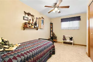 546 Backbone Rd, Independence, PA 15026 - Photo 28