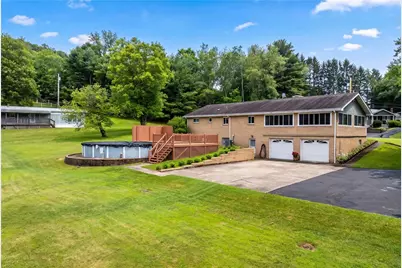 546 Backbone Rd, Independence, PA 15026 - Photo 4