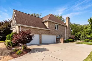 204 Saint Ives, Jackson Township, PA 16063 - Photo 40