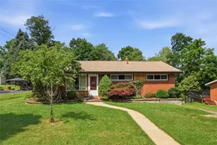 307 Bayberry Dr, Ross Twp, PA 15237 - Photo 1