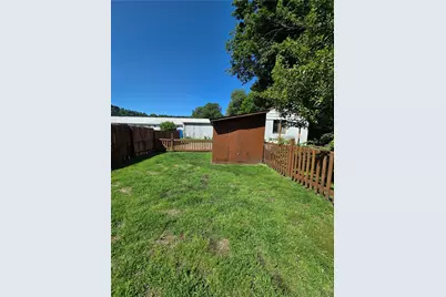 115 Hoeveler St, Springdale Boro, PA 15144 - Photo 18