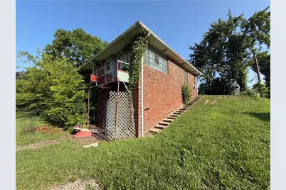 141 Ridge Avenue, Center Township, PA 15001 - Photo 10