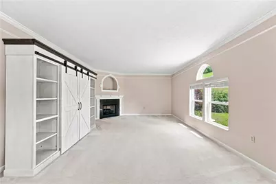 608 Cassandra Dr, Cranberry Township, PA 16066 - Photo 12