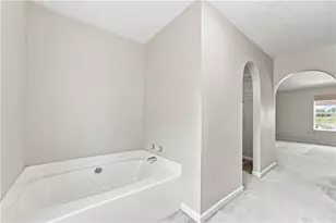 608 Cassandra Dr, Cranberry Township, PA 16066 - Photo 22