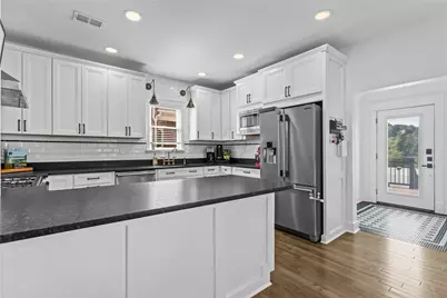 13 Wentworth Ave, Pittsburgh, PA 15229 - Photo 8