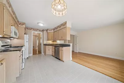 1772 Foxcroft Lane #105, Pittsburgh, PA 15101 - Photo 14