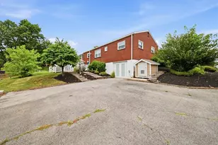 110 Crest Dr, Center Township, PA 15061 - Photo 24